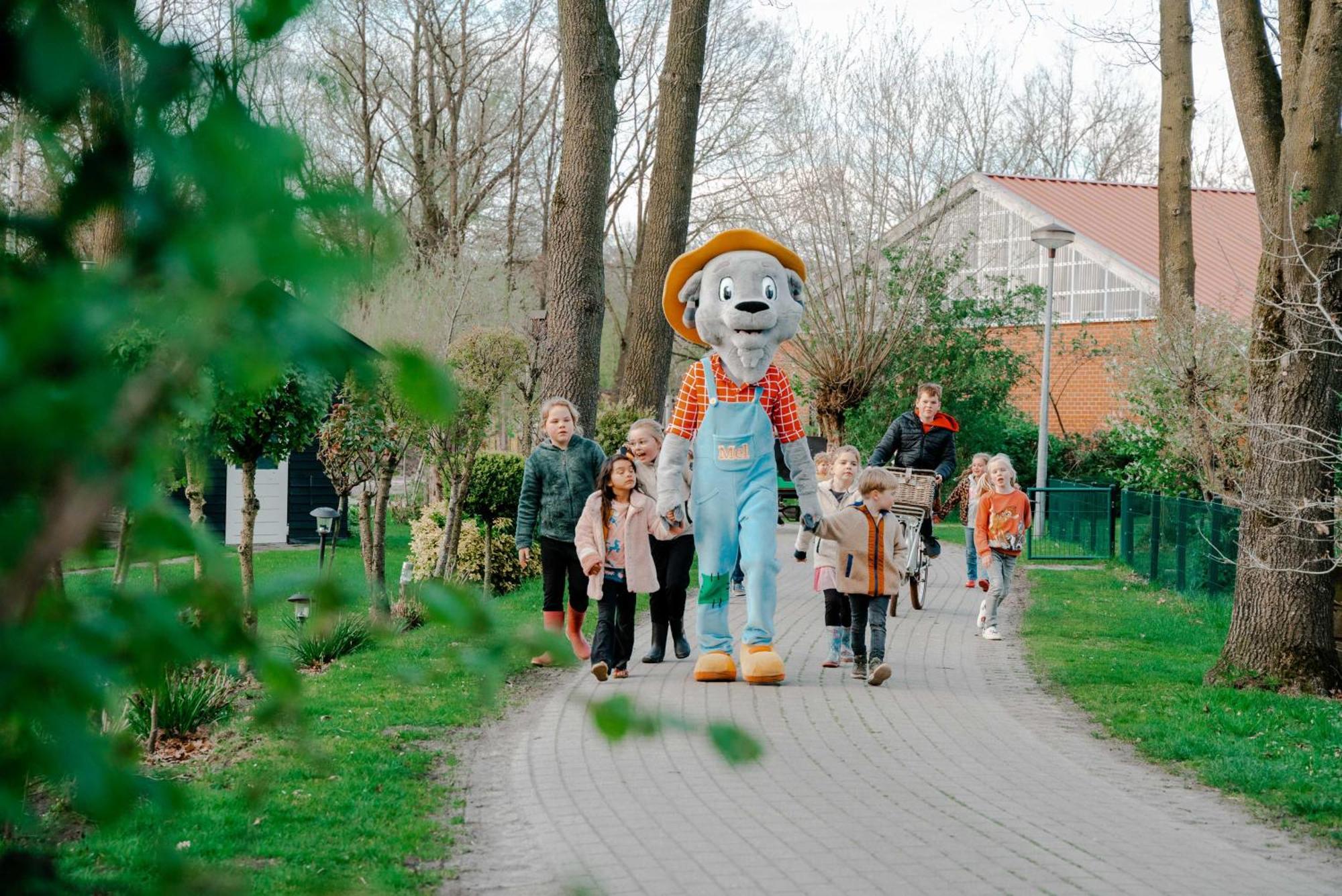 Camping De Rammelbeek Lattrop Екстериор снимка